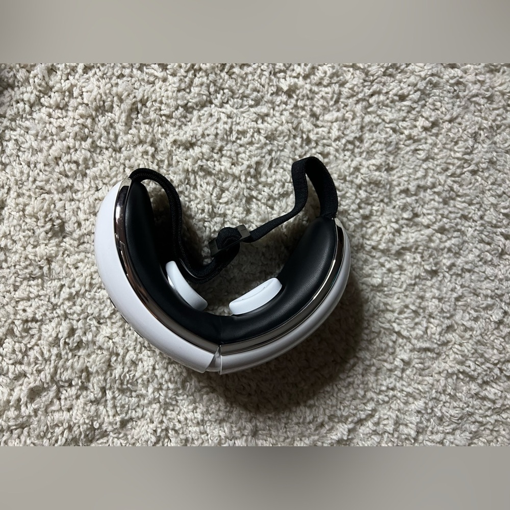 White Eye Massager - Picture 9 of 12